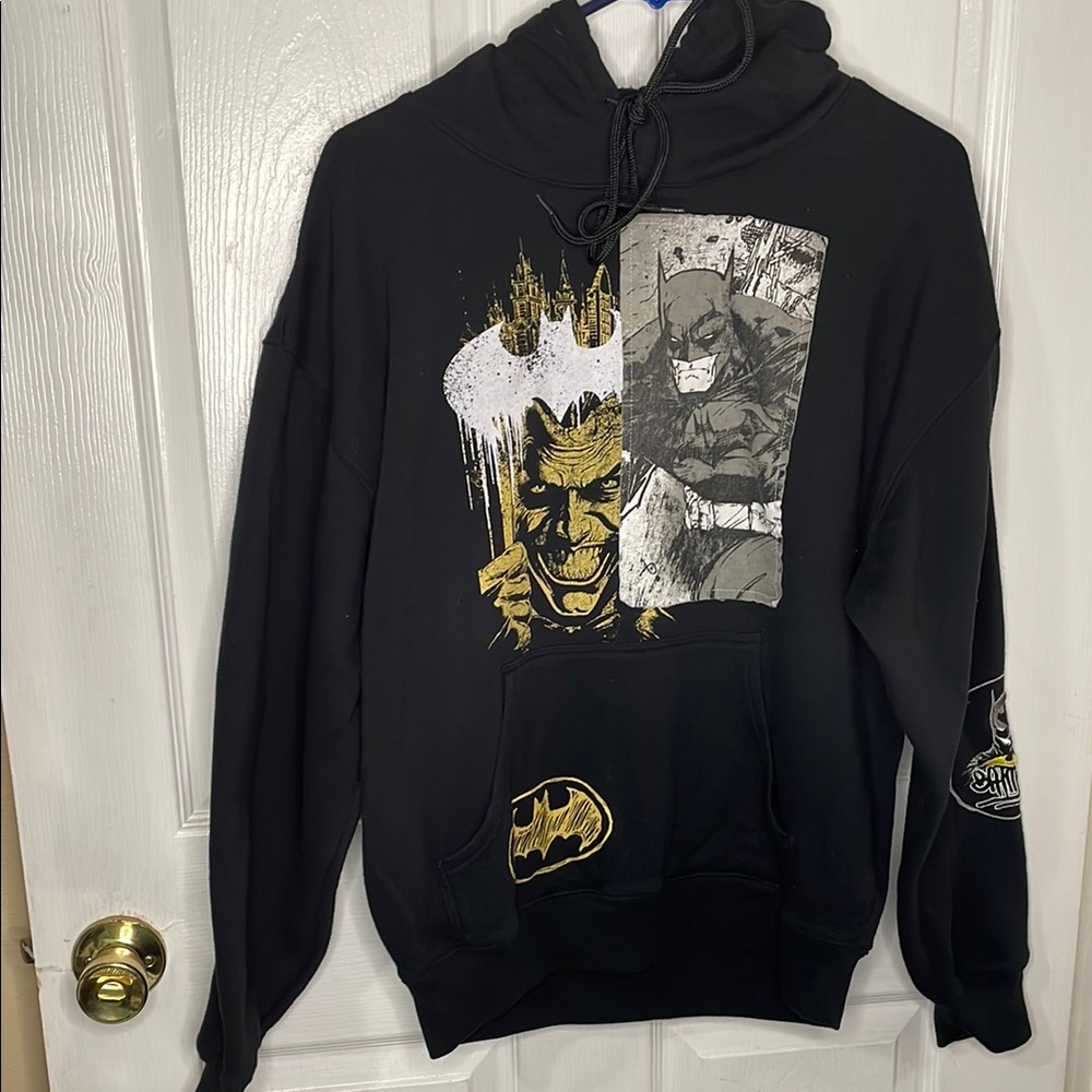 DC Black and Gold Artistic Sweatshirt